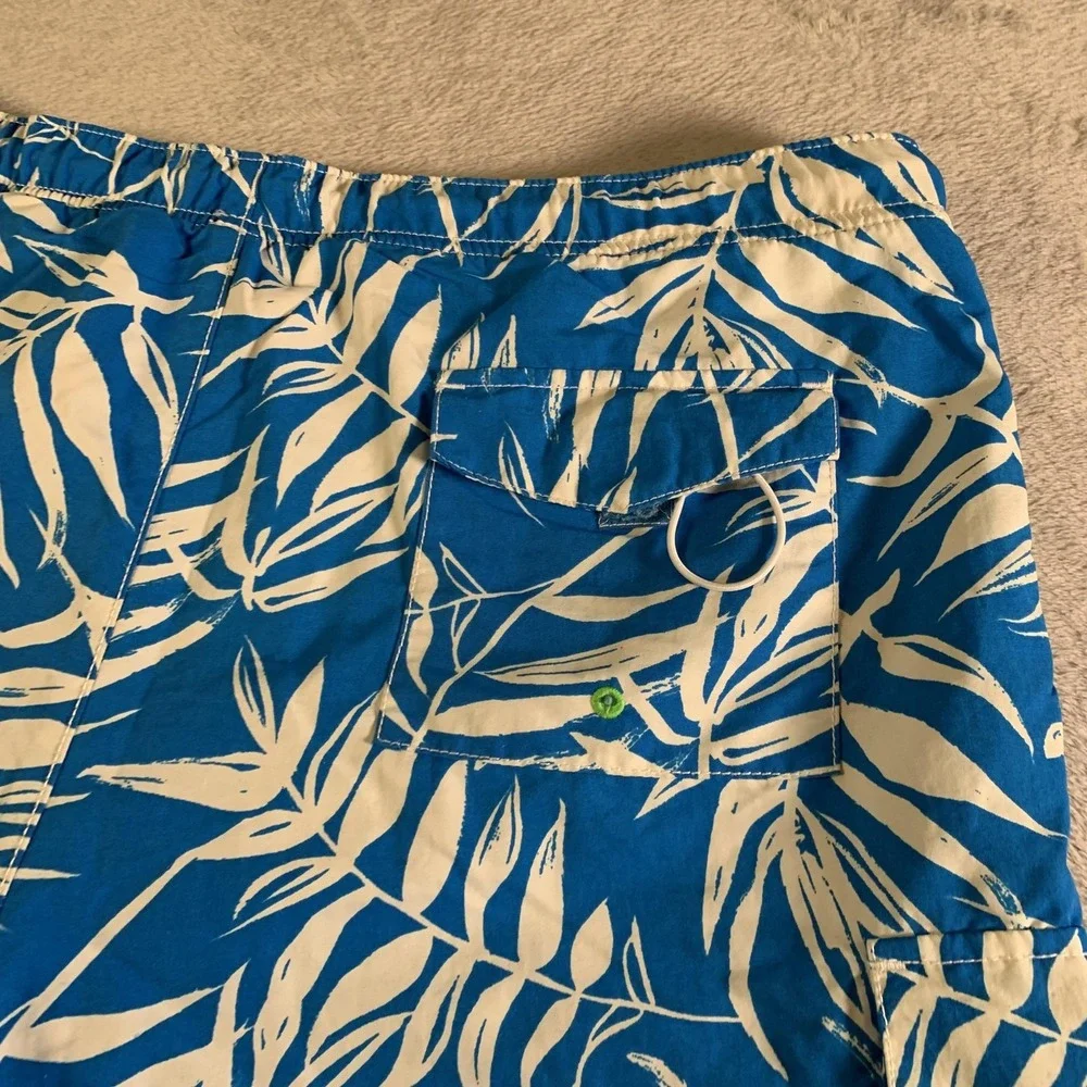Tommy Bahama Swim Trunks Mens‎ XL Blue Tropical Leaf Print Mesh Lined Shorts
